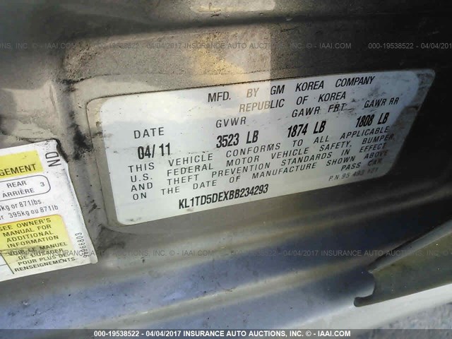 KL1TD5DEXBB234293 - 2011 CHEVROLET AVEO LS/LT GRAY photo 9