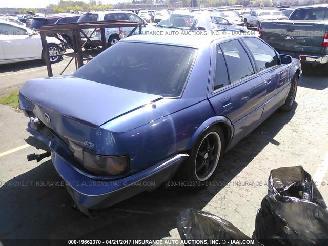 1G6KY5292TU812930 - 1996 CADILLAC SEVILLE STS BLUE photo 4