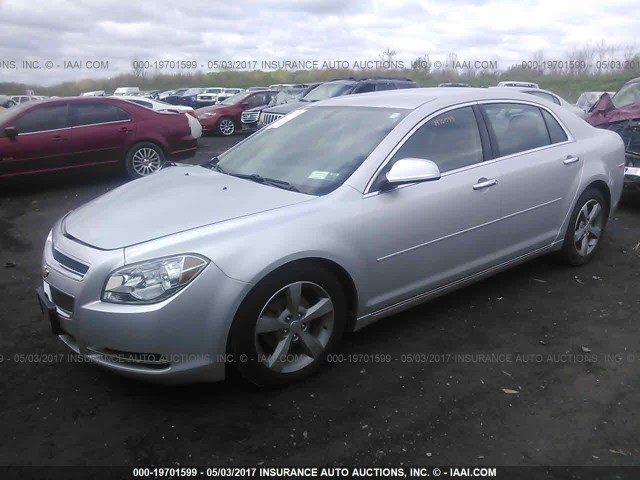 1G1ZC5E04CF383228 - 2012 CHEVROLET MALIBU 1LT SILVER photo 2