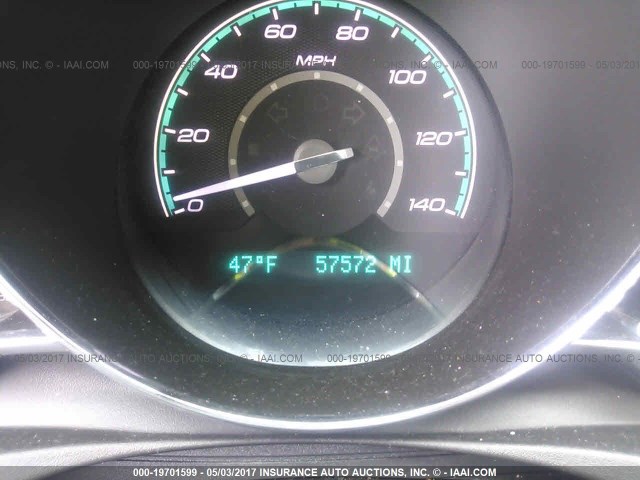 1G1ZC5E04CF383228 - 2012 CHEVROLET MALIBU 1LT SILVER photo 7