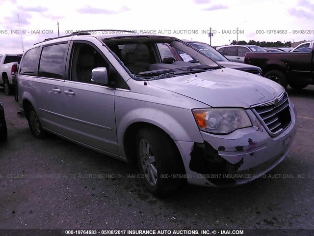 2A8HR54P88R737177 - 2008 CHRYSLER TOWN & COUNTRY TOURING SILVER photo 1