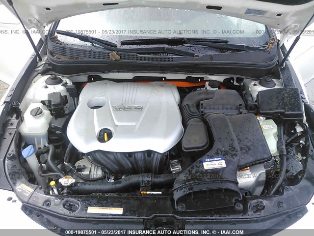 KMHEC4A43DA066611 - 2013 HYUNDAI SONATA HYBRID WHITE photo 10