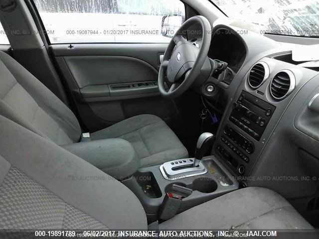 1FMZK011X5GA75940 - 2005 FORD FREESTYLE SE SILVER photo 5