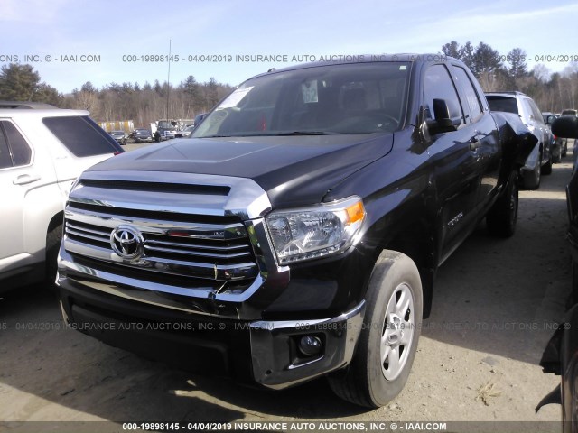 5TFRM5F18GX101085 - 2016 TOYOTA TUNDRA DOUBLE CAB SR/SR5 BLACK photo 2