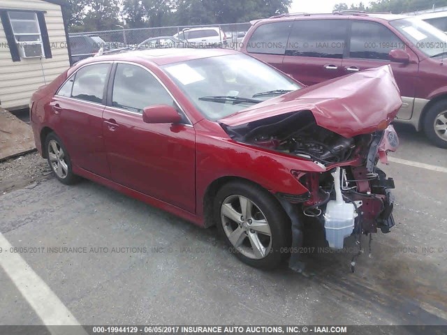 4T1BF3EK6BU669366 - 2011 TOYOTA CAMRY SE/LE/XLE 红色 照片 1