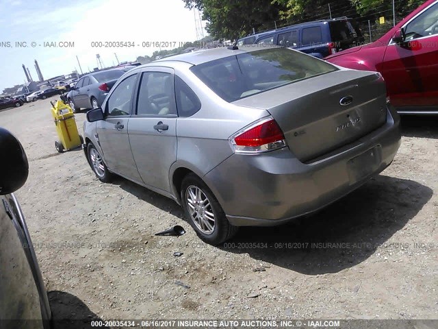 1FAHP35N48W236170 - 2008 FORD FOCUS SE/SEL/SES GOLD photo 3
