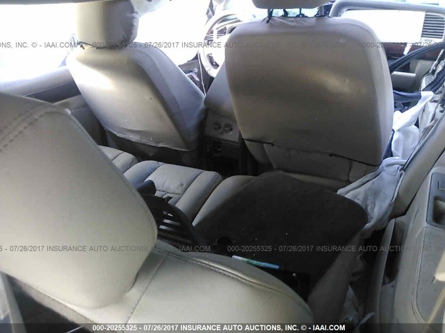 5LMEU68H24ZJ33666 - 2004 LINCOLN AVIATOR 白色 照片 8