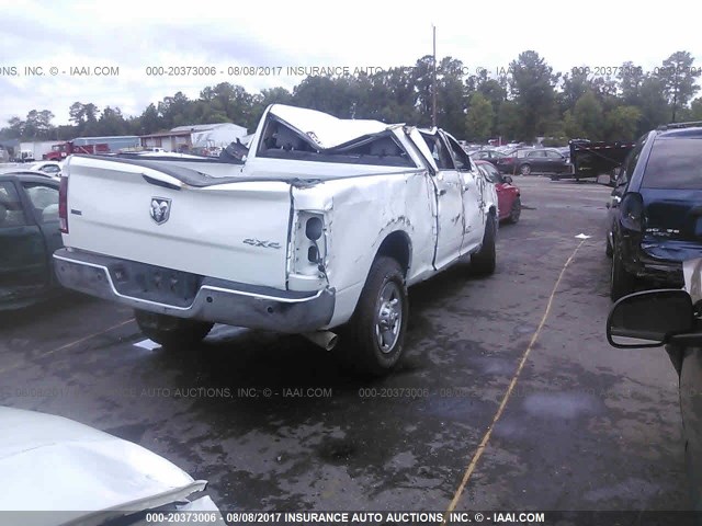 3C6UR5DL2HG675906 - 2017 DODGE 2500 WHITE photo 4