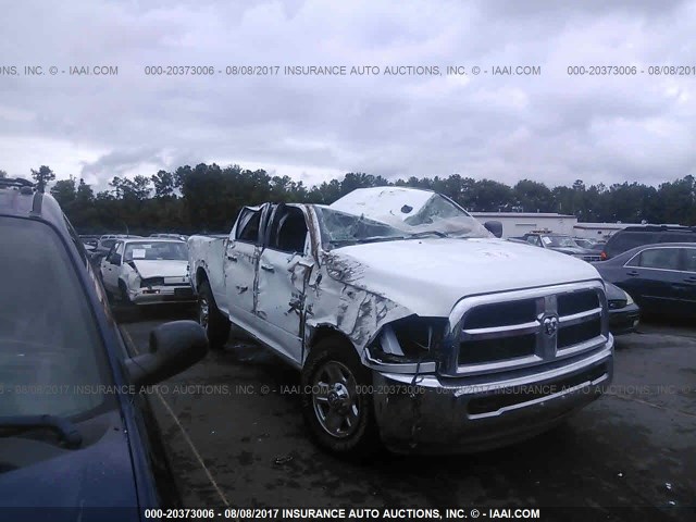 3C6UR5DL2HG675906 - 2017 DODGE 2500 WHITE photo 6