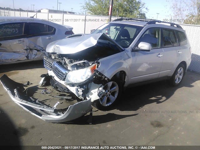 JF2SH66699H724012 - 2009 SUBARU FORESTER SILVER photo 2