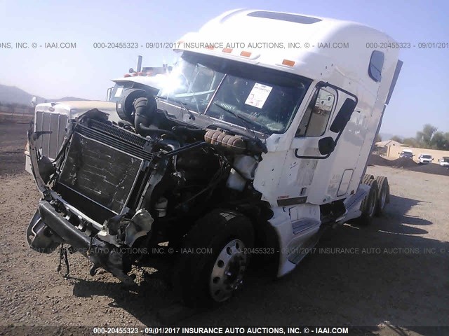 1FUJBBCK15LN51544 - 2005 FREIGHTLINER CONVENTIONAL ST120 WHITE photo 2