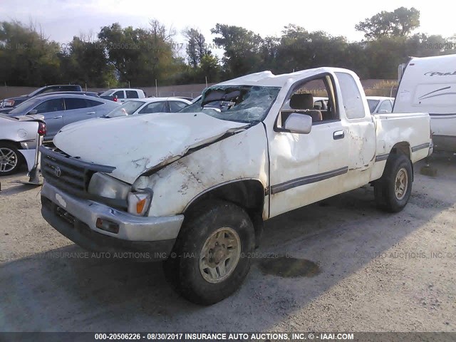 JT4VD22F6S0015709 - 1995 TOYOTA T100 XTRACAB SR5 WHITE photo 2