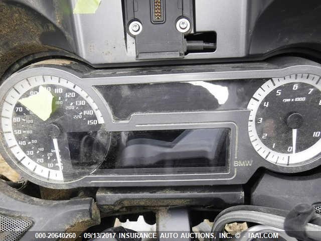 WB10A1303GZ195190 - 2016 BMW R1200 RT SILVER photo 7