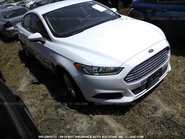 3FA6P0G75GR199541 - 2016 FORD FUSION S WHITE photo 1