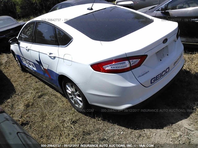 3FA6P0G75GR199541 - 2016 FORD FUSION S WHITE photo 3