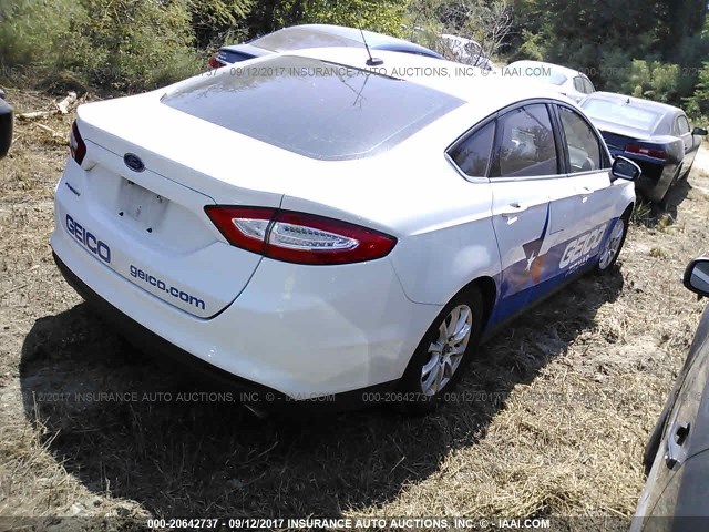 3FA6P0G75GR199541 - 2016 FORD FUSION S WHITE photo 4