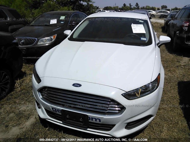 3FA6P0G75GR199541 - 2016 FORD FUSION S WHITE photo 6