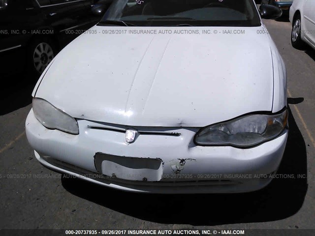 2G1WW12E0Y9219364 - 2000 CHEVROLET MONTE CARLO LS Weiß Foto 6