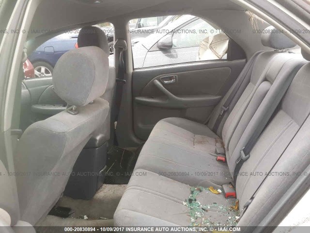 JT2BG28K910546375 - 2001 TOYOTA CAMRY LE/XLE 白色 照片 8