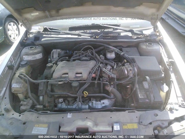 1G1NE52M2WY114797 - 1998 CHEVROLET MALIBU LS 米色 照片 10