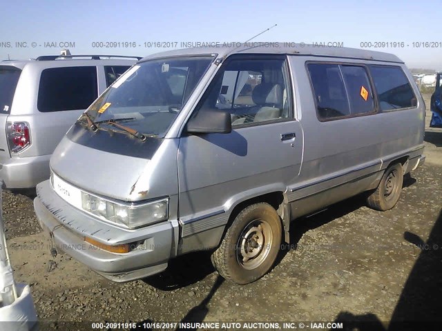 JT3YR26W0H5031039 - 1987 TOYOTA VAN WAGON LE SILVER photo 2