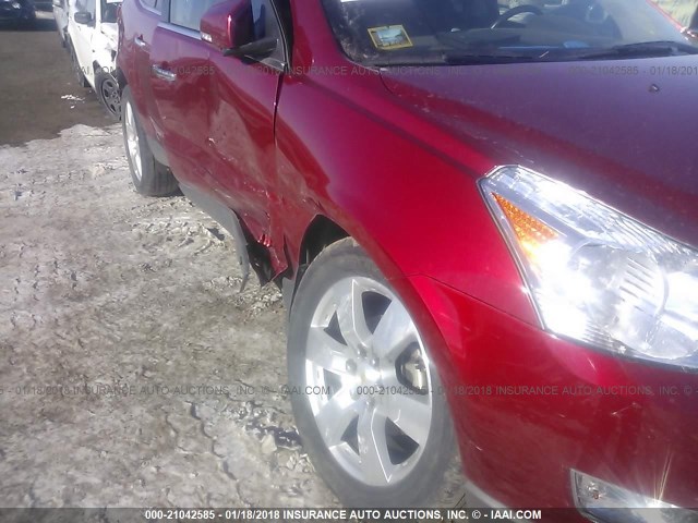 1GNKVGED1CJ400069 - 2012 CHEVROLET TRAVERSE LT MAROON photo 6