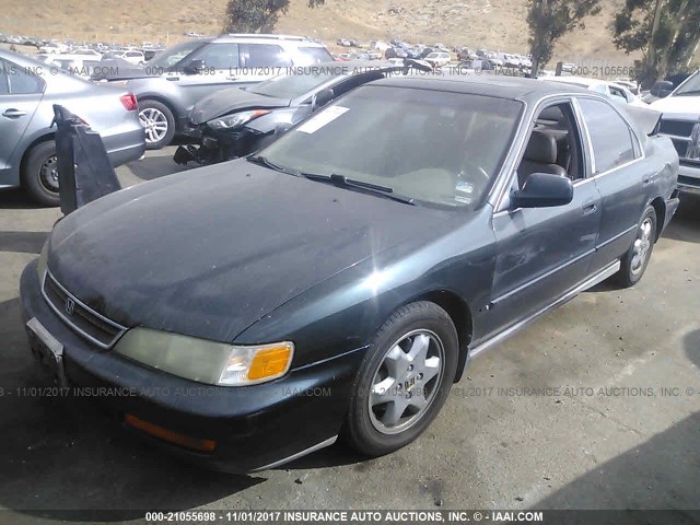 1HGCE6674TA020130 - 1996 HONDA ACCORD EX/EX-R GREEN photo 2