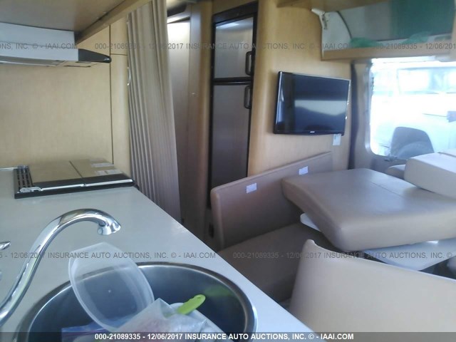 1STJ9YP23FJ532279 - 2015 AIRSTREAM FLYING CLO  SILVER photo 7