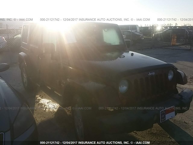 1J8GA59127L144140 - 2007 JEEP WRANGLER SAHARA RED photo 1