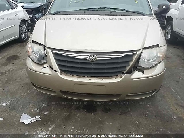 2A4GP54L86R615397 - 2006 CHRYSLER TOWN & COUNTRY TOURING GOLD photo 6