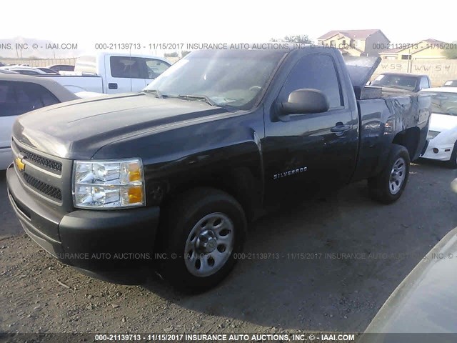 1GCNCPEX1DZ313667 - 2013 CHEVROLET SILVERADO C1500 BLACK photo 2