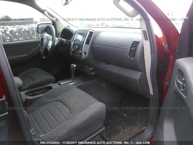 1N6AD0CW2EN764920 - 2014 NISSAN FRONTIER SV/PRO-4X RED photo 5