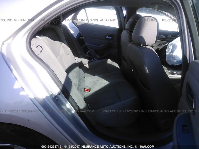 1G11B5SA7DF161698 - 2013 CHEVROLET MALIBU LS 银色 照片 8