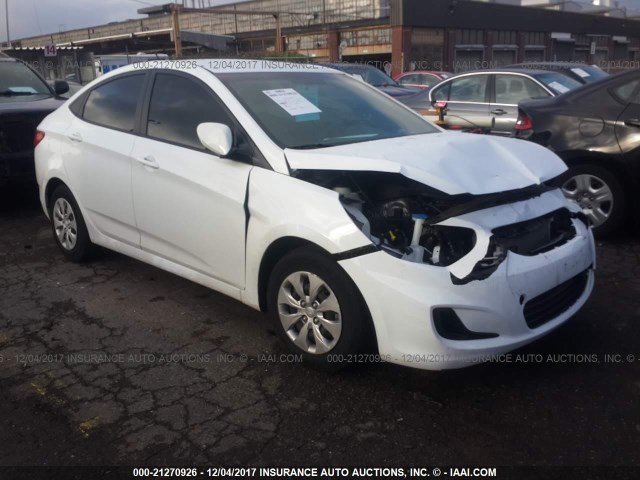 KMHCT4AE7HU267318 - 2017 HYUNDAI ACCENT SE WHITE photo 1