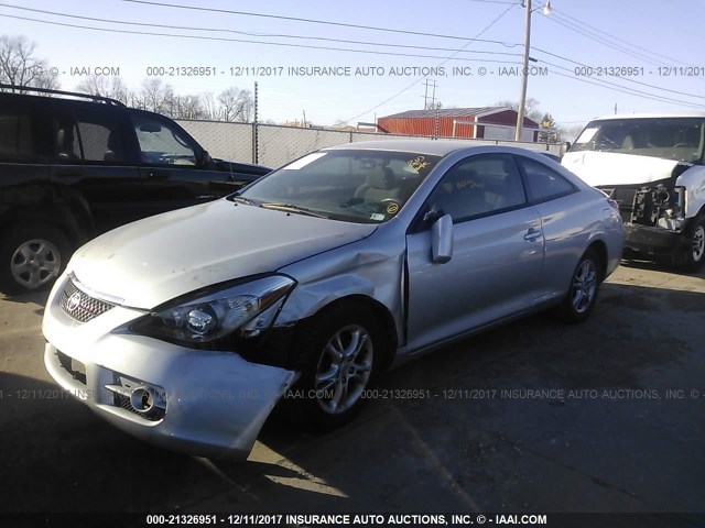 4T1CE30P57U759139 - 2007 TOYOTA CAMRY SOLARA SE/SLE SILVER photo 2