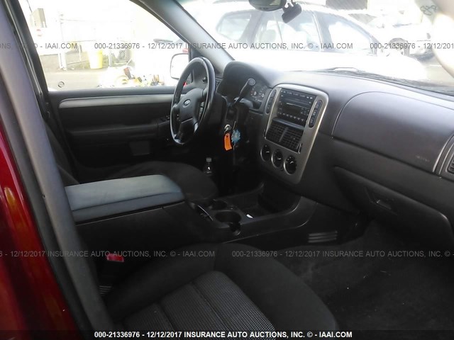 1FMDU73W24ZA78940 - 2004 FORD EXPLORER XLT/XLT SPORT/NBX Czerwony zdjęcie 5