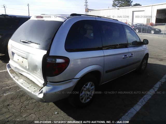 1D4GP45R45B191025 - 2005 DODGE CARAVAN SXT SILVER photo 4