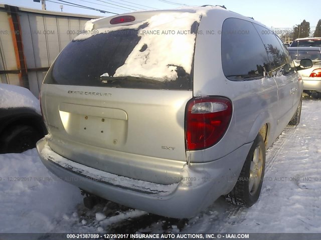 2D4GP44L16R820191 - 2006 DODGE GRAND CARAVAN SXT SILVER photo 4