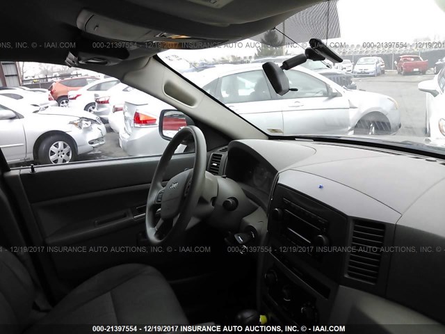 1J4GR48K65C597575 - 2005 JEEP GRAND CHEROKEE LAREDO/COLUMBIA/FREEDOM 金色 照片 5