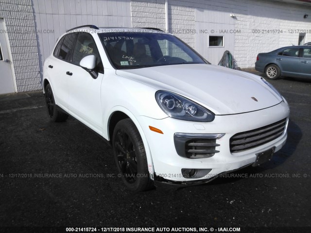 WP1AA2A25HKA87616 - 2017 PORSCHE CAYENNE WHITE photo 1