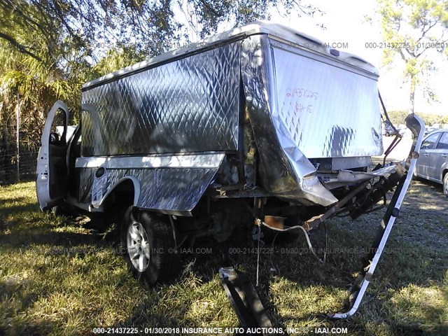 1GCEC14X18Z132850 - 2008 CHEVROLET SILVERADO C1500 WHITE photo 3