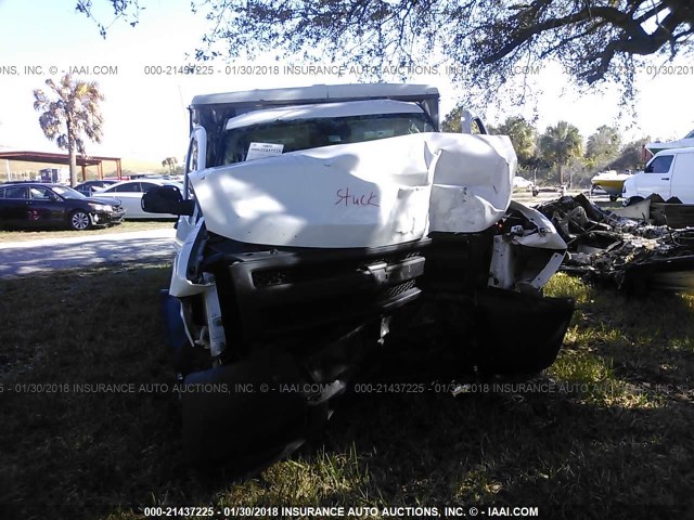 1GCEC14X18Z132850 - 2008 CHEVROLET SILVERADO C1500 WHITE photo 6