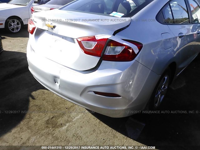 1G1BC5SM8H7153959 - 2017 CHEVROLET CRUZE LS GRAY photo 6