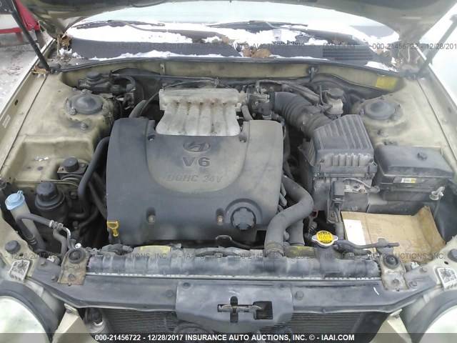 KMHWF35H64A061163 - 2004 HYUNDAI SONATA GLS/LX GOLD photo 10