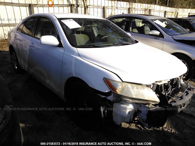 4T1BE46K67U567547 - 2007 TOYOTA CAMRY NEW GENERAT CE/LE/XLE/SE WHITE photo 1