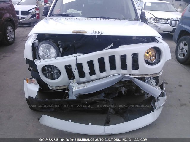 1C4NJPFB4CD634283 - 2012 JEEP PATRIOT LATITUDE WHITE photo 6