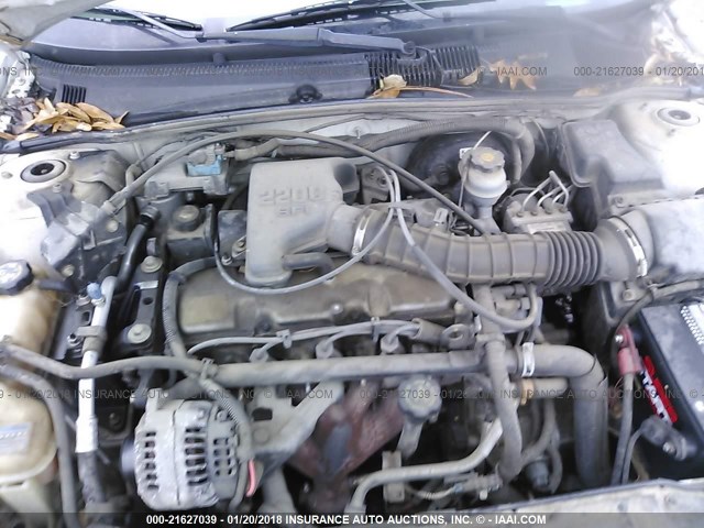 1G1JC524327370600 - 2002 CHEVROLET CAVALIER CNG WHITE photo 10