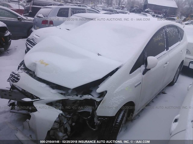 JTDZN3EU6C3183218 - 2012 TOYOTA PRIUS V WHITE photo 2