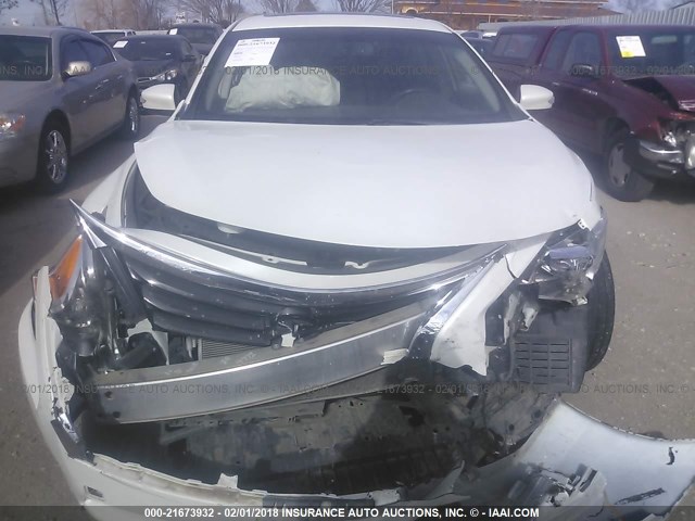 1N4AL3AP3DN536867 - 2013 NISSAN ALTIMA WHITE photo 6