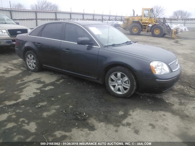 1FAHP24147G137091 - 2007 FORD FIVE HUNDRED SEL GRAY photo 1